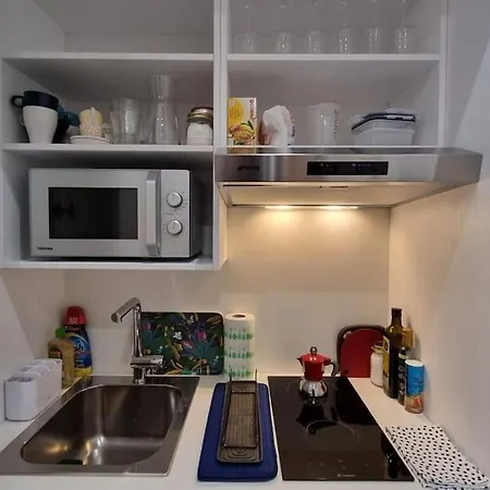 Gogh Apartment