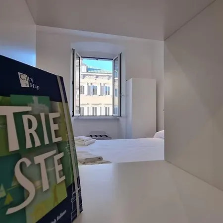 Gogh Apartment *